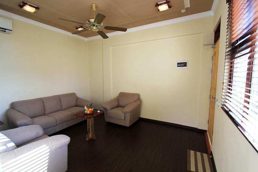 Tropic Tree Maldives Hotel Bãi biển Bãi biển Gulhi Phòng bức ảnh