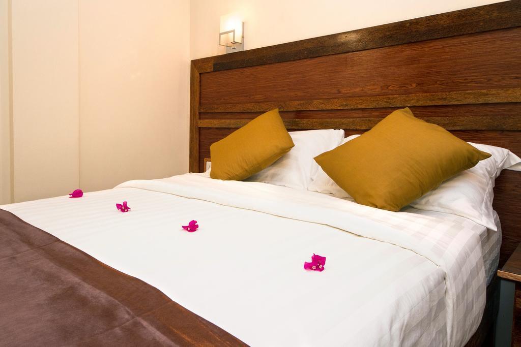 Tropic Tree Maldives Hotel Bãi biển Bãi biển Gulhi Phòng bức ảnh
